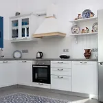 וילה Aelia Luxury אמופי