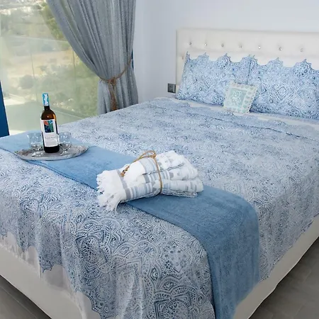 Aelia Luxury * Amoopi