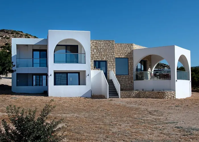 Aelia Luxury Villa Amoopi