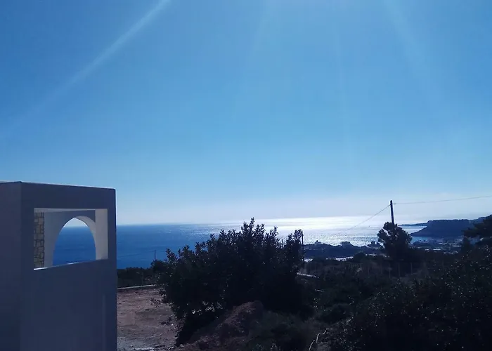 Aelia Luxury Villa Amoopi